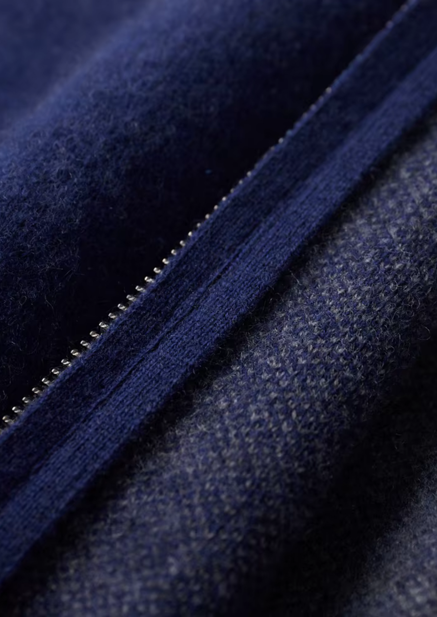 SET PER IL TEMPO LIBERO IN CASHMERE PREMIUM