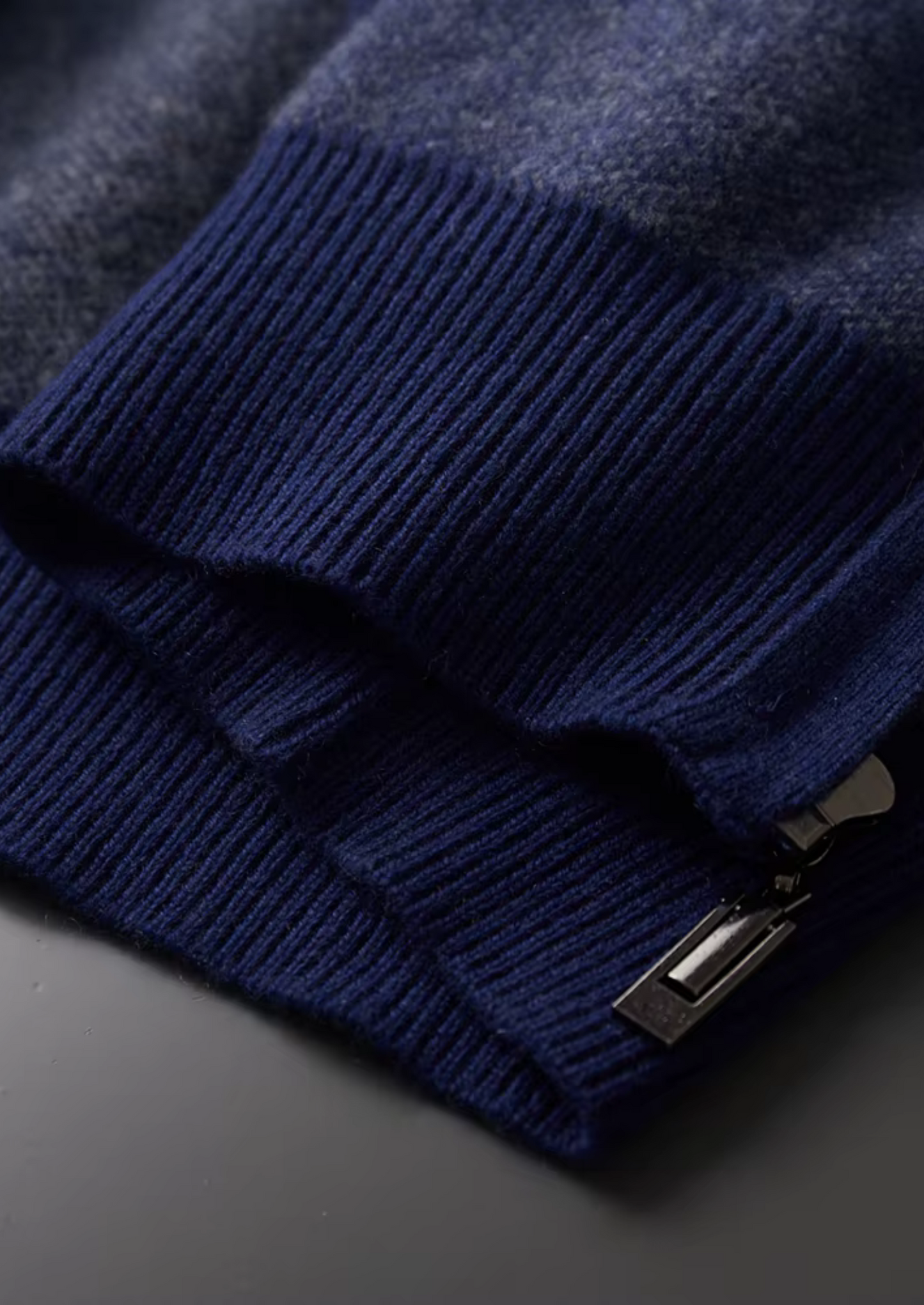 SET PER IL TEMPO LIBERO IN CASHMERE PREMIUM