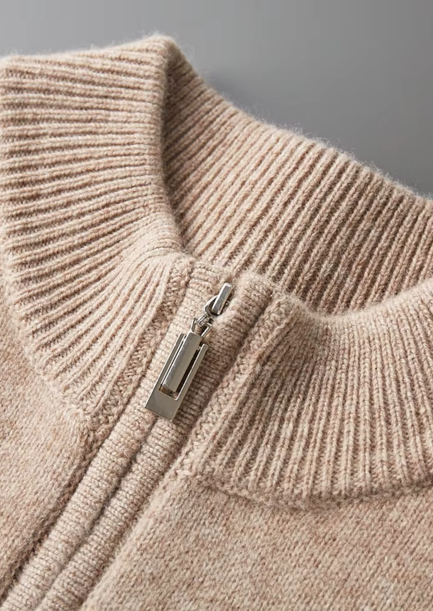 PURE EXTRA-FINE MERINO WOOL HALF ZIP SWEATER