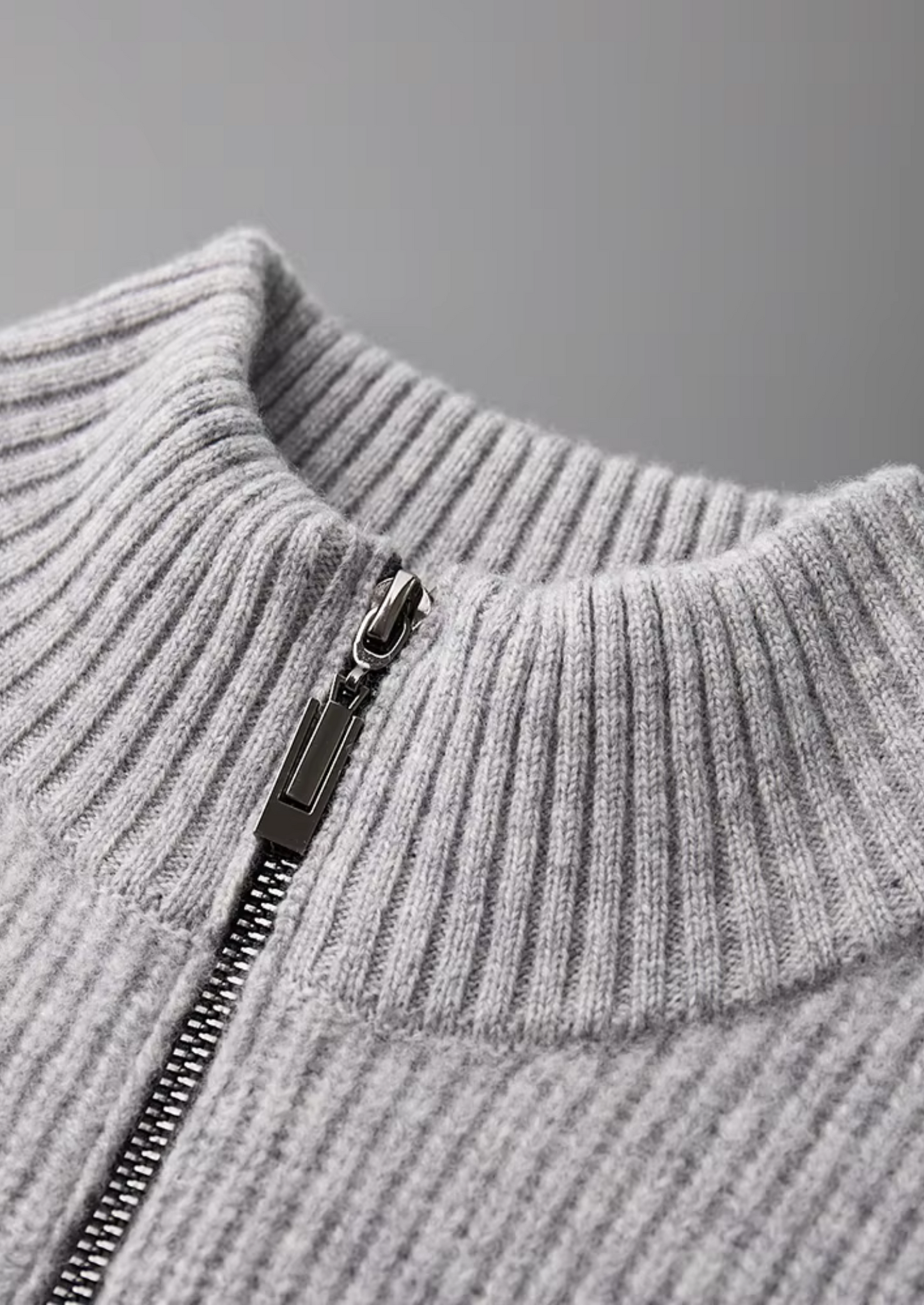 PUHDASTA ERITTÄIN HIENOA MERINOVILLAA RIBBED CARDIGAN