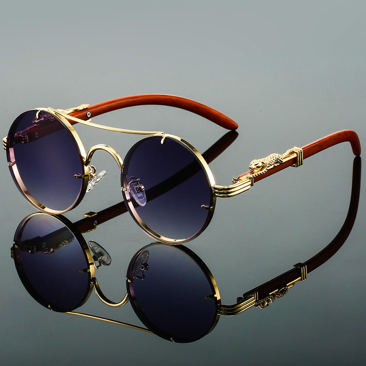 Zarien Windsor Retro
